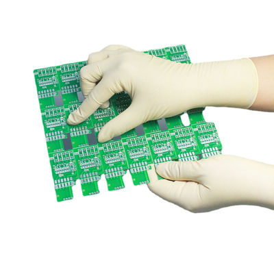 De melkachtige Witte Sterke Handschoenen van het Poeder Vrije Latex 6 Mil Large Long Rubber Patient-Examenhandschoenen