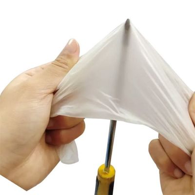 De melkachtige Witte 240mm Handschoenen van het Lengte Beschikbare Medische Latex Milieu